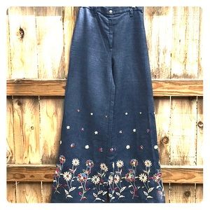 Vintage 1970’s Denim Wide leg Bellbottoms.
